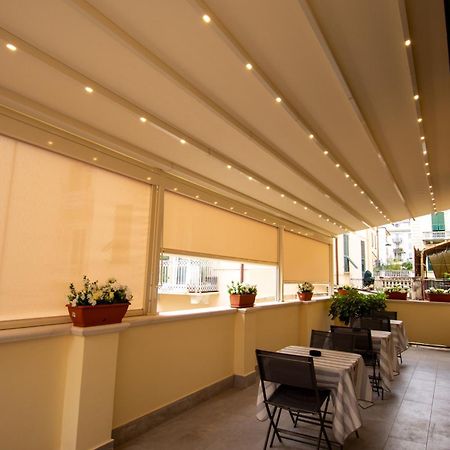 Affittacamere E Appartamenti - Rent Rooms And Apartments Le Camere Nel Corso - Adults Only La Spezia Eksteriør bilde
