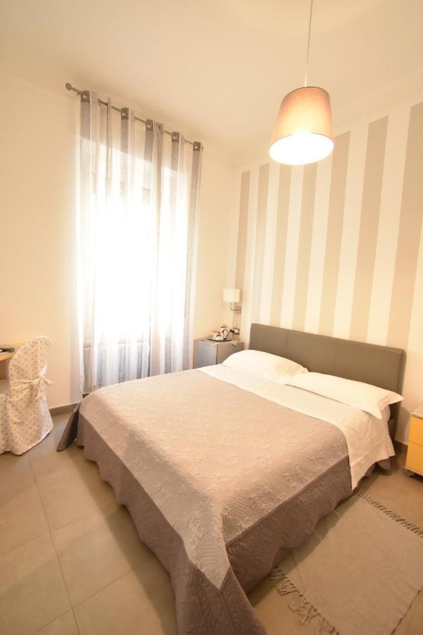 Affittacamere E Appartamenti - Rent Rooms And Apartments Le Camere Nel Corso - Adults Only La Spezia Eksteriør bilde