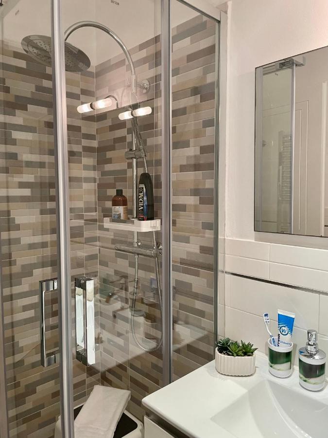 Affittacamere E Appartamenti - Rent Rooms And Apartments Le Camere Nel Corso - Adults Only La Spezia Eksteriør bilde