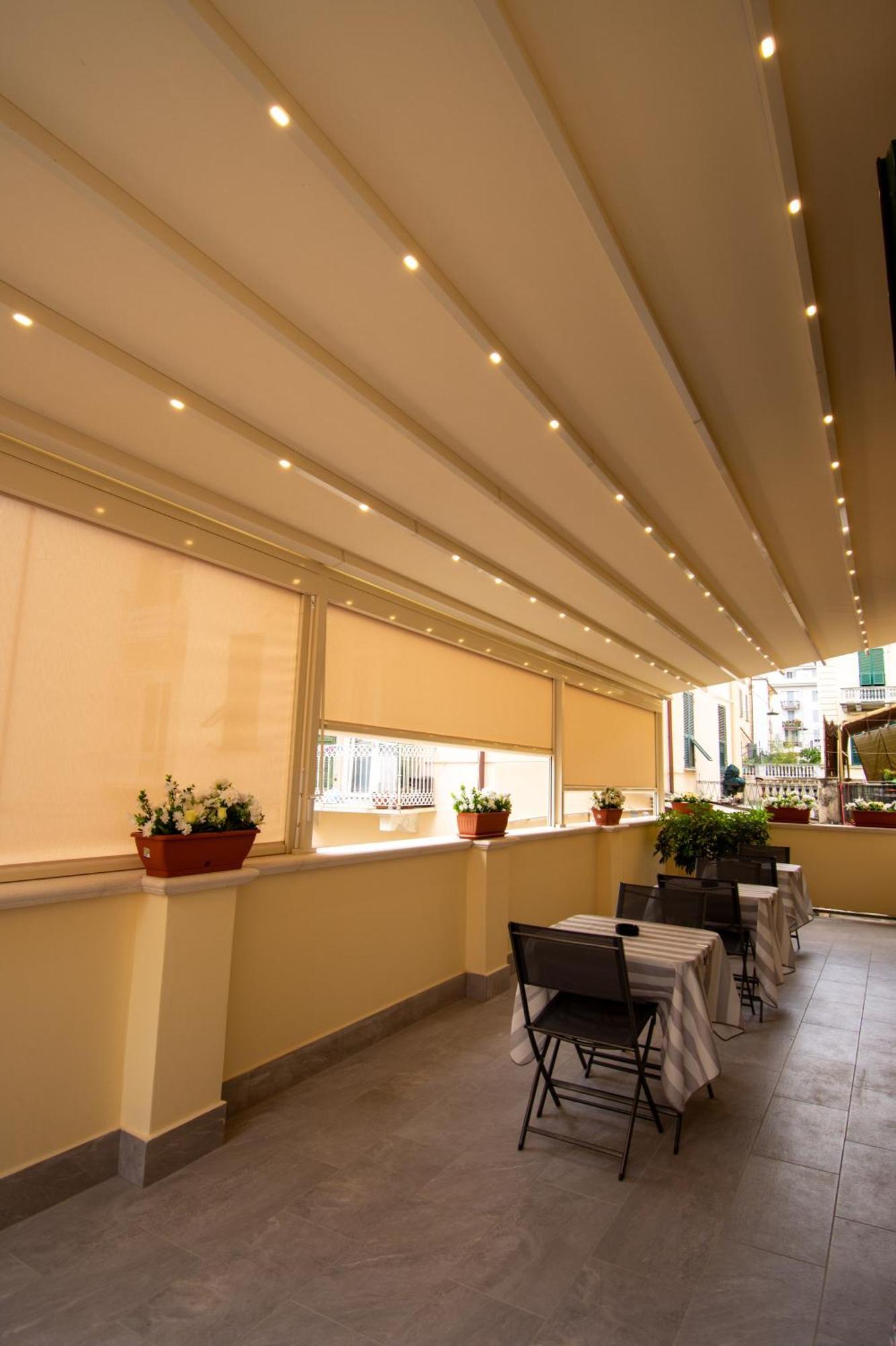 Affittacamere E Appartamenti - Rent Rooms And Apartments Le Camere Nel Corso - Adults Only La Spezia Eksteriør bilde