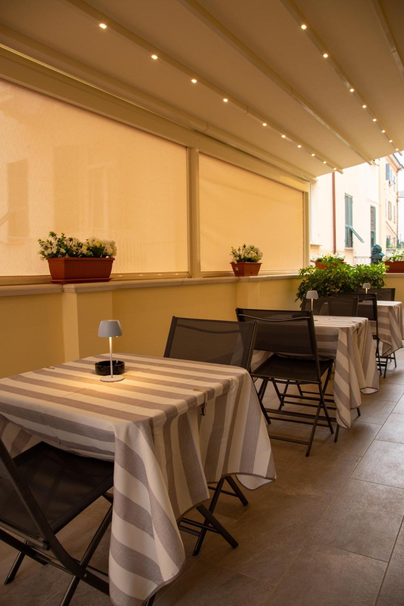 Affittacamere E Appartamenti - Rent Rooms And Apartments Le Camere Nel Corso - Adults Only La Spezia Eksteriør bilde